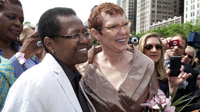 Dying Woman Vernita Gray Can Marry Partner Patricia Ewert Early In Illinois