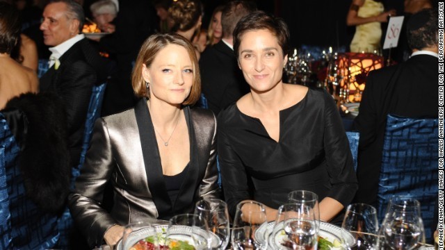 Jodie Foster Marries Alexandra Hedison