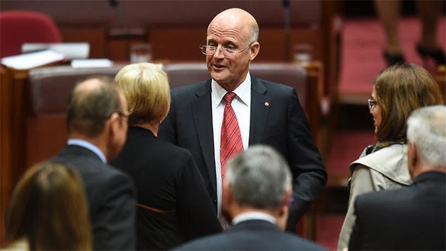 David Leyonhjelm to push Abbott on marriage equality