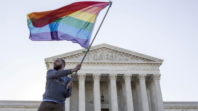 US Supreme Court legalises marriage equality across the nation